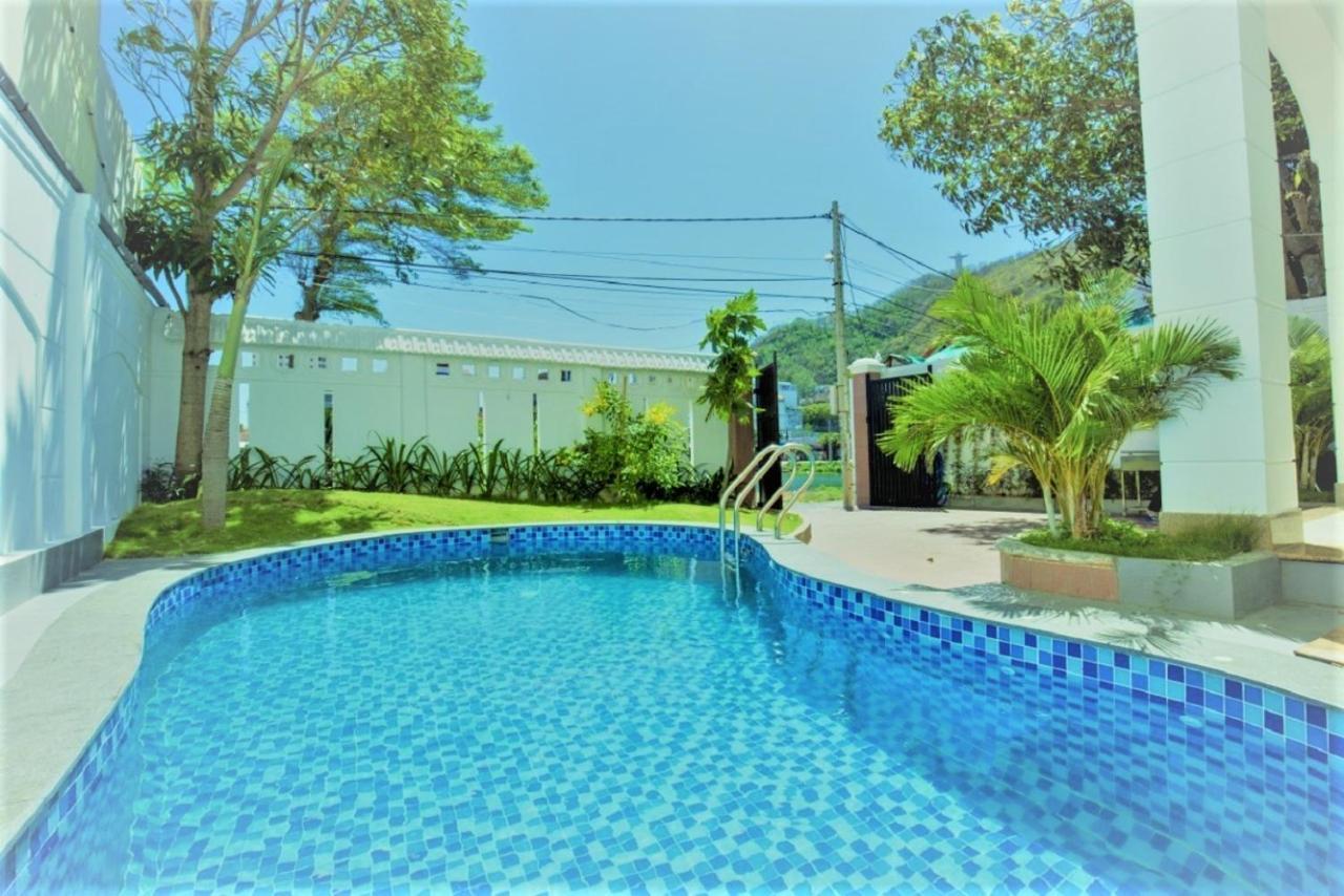 Lux Villa - Villa 4Pn Ho Boi Sat Bien Vung Tau Exterior photo